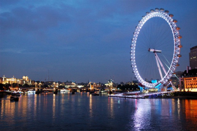 London Eye éjszaka