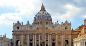 Szent Péter bazilika és a tér