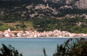 Baska a tenger felől Krk sziget