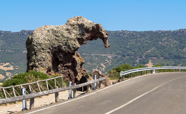Elefánt szikla Szardínián